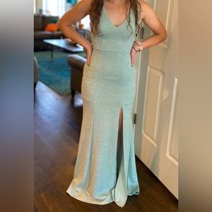 NWT Blue Green Strappy Formal Prom Dress / Gown